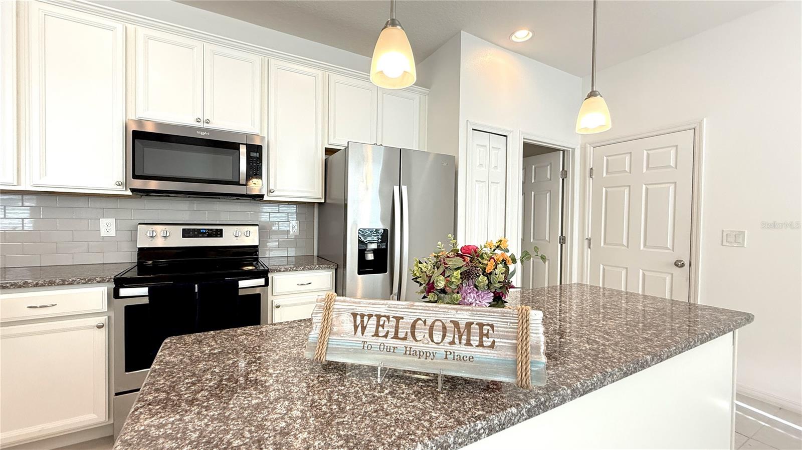 SAWGRASS LNDGS - Residential