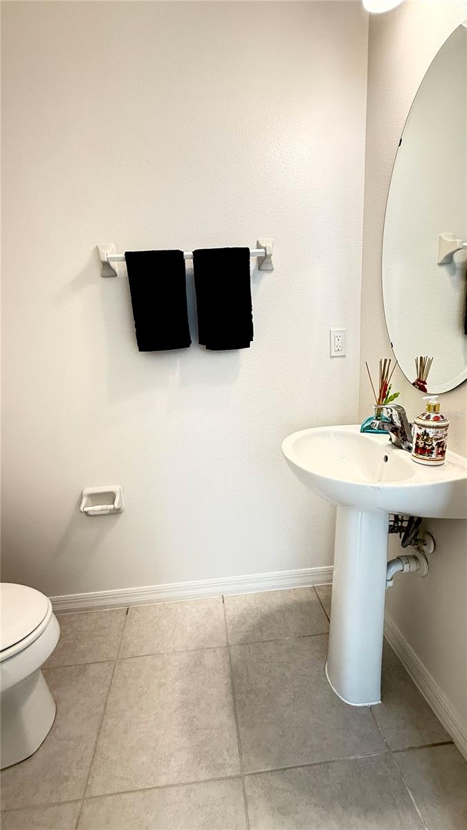 SAWGRASS LNDGS - Residential