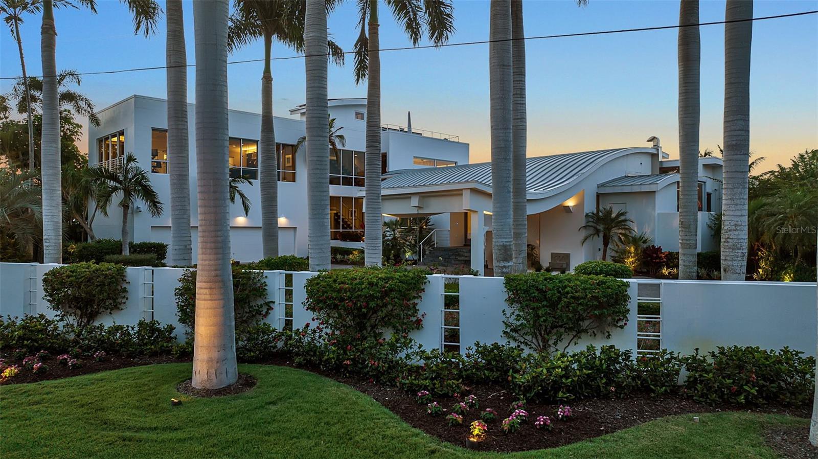 445 MCKINLEY DRIVE, SARASOTA, FL, 34236 4 445 MCKINLEY DRIVE