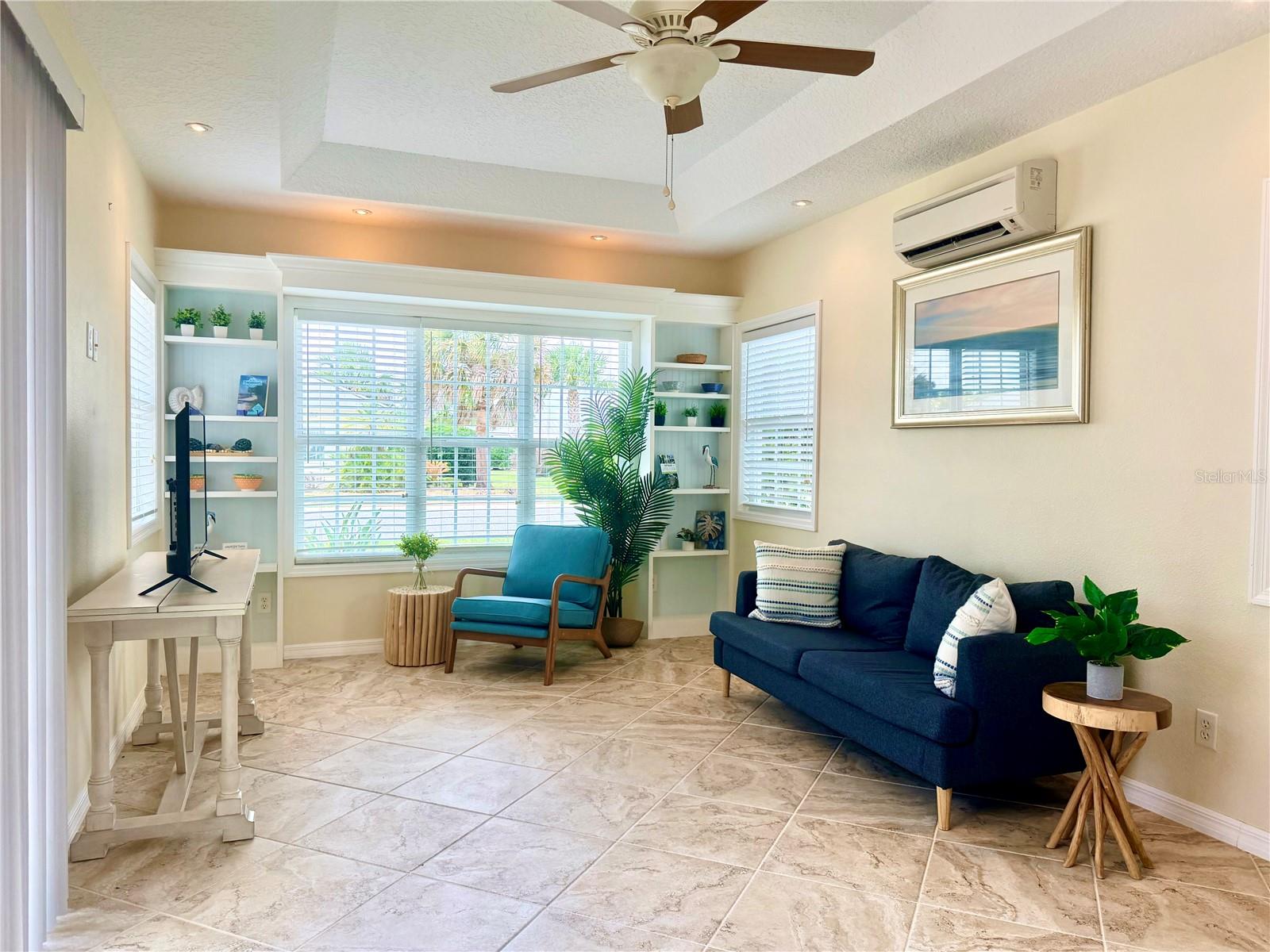 FLORIDA GRANDE MOTOR COACH RESORT - Land