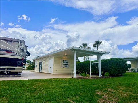 Tiny photo for 4817 SE 94th Avenue, Webster, FL 33597 (MLS # G5112746)