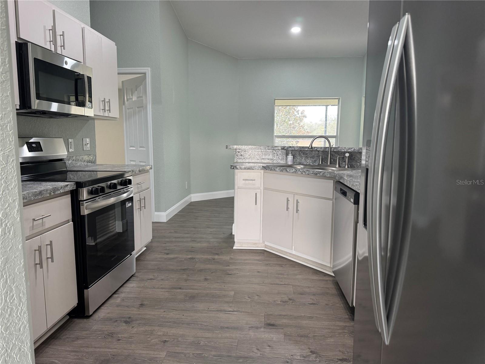 SILVER SPGS SHORES UN 17 - Residential