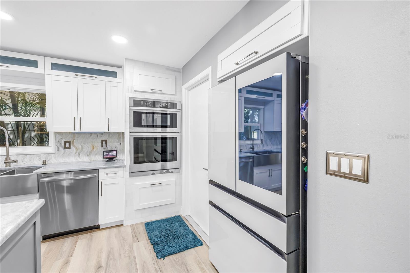 BONNIE GLYNN PH ONE-A - Residential