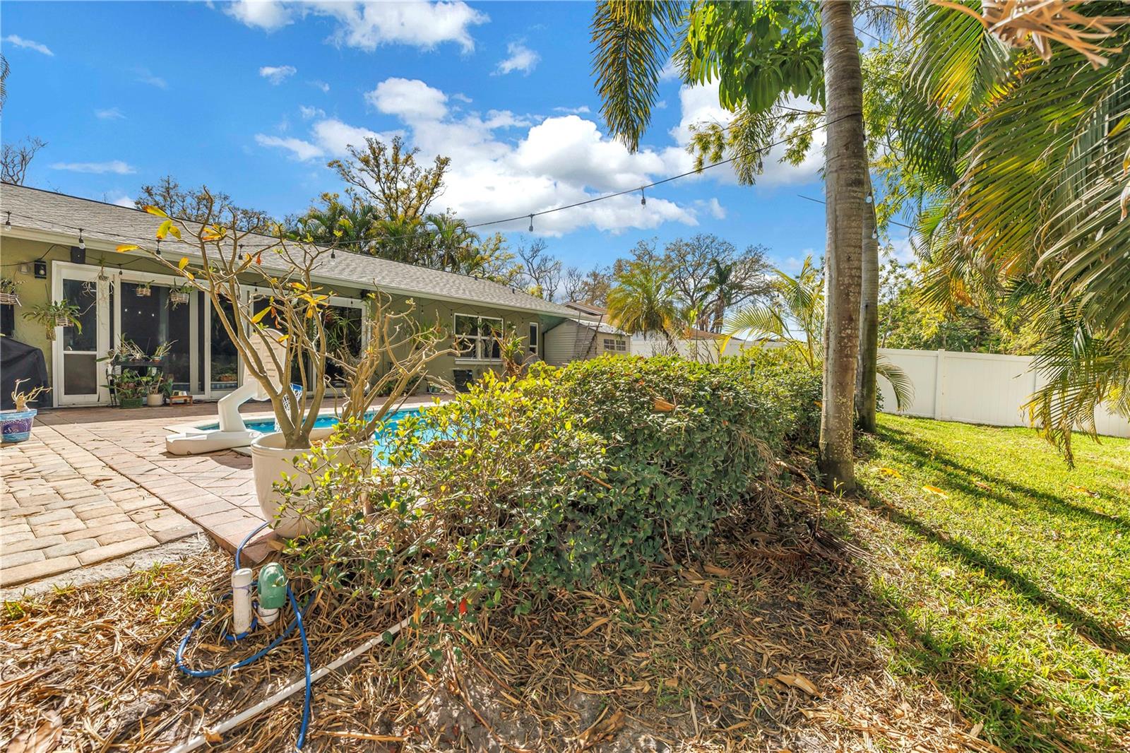 BONNIE GLYNN PH ONE-A - Residential