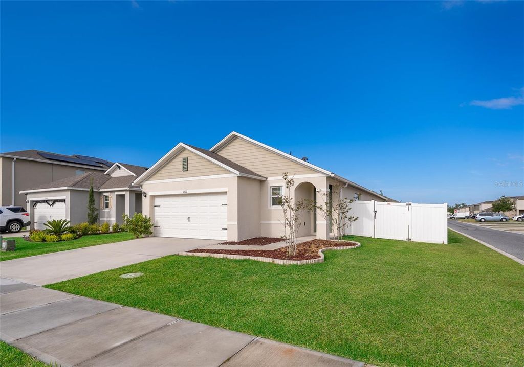 Photo of 1500 Quinta Road, Kissimmee, FL 34744 (MLS # O6391442)