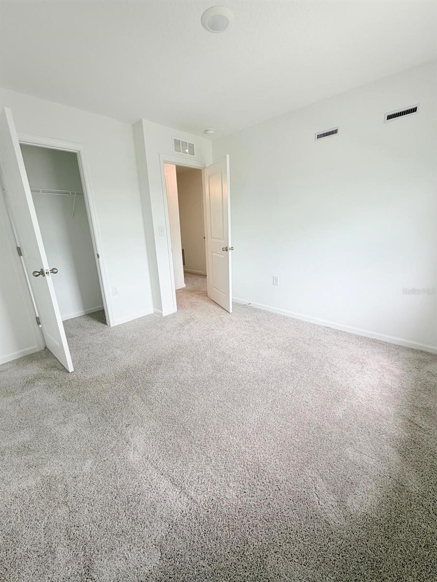 TEMPLES XING - Residential Lease