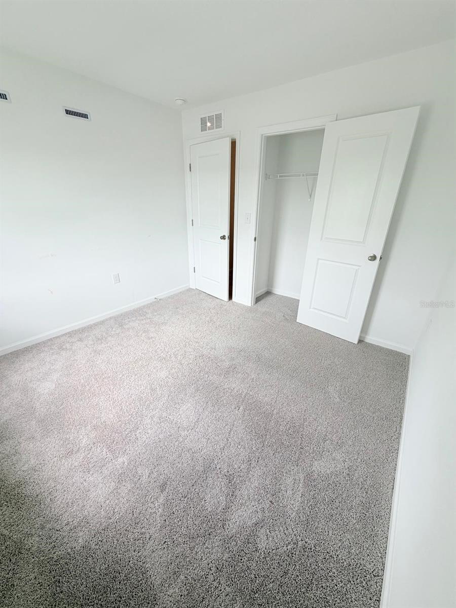 TEMPLES XING - Residential Lease