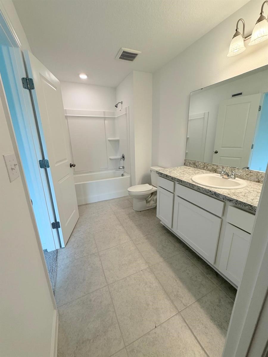 TEMPLES XING - Residential Lease