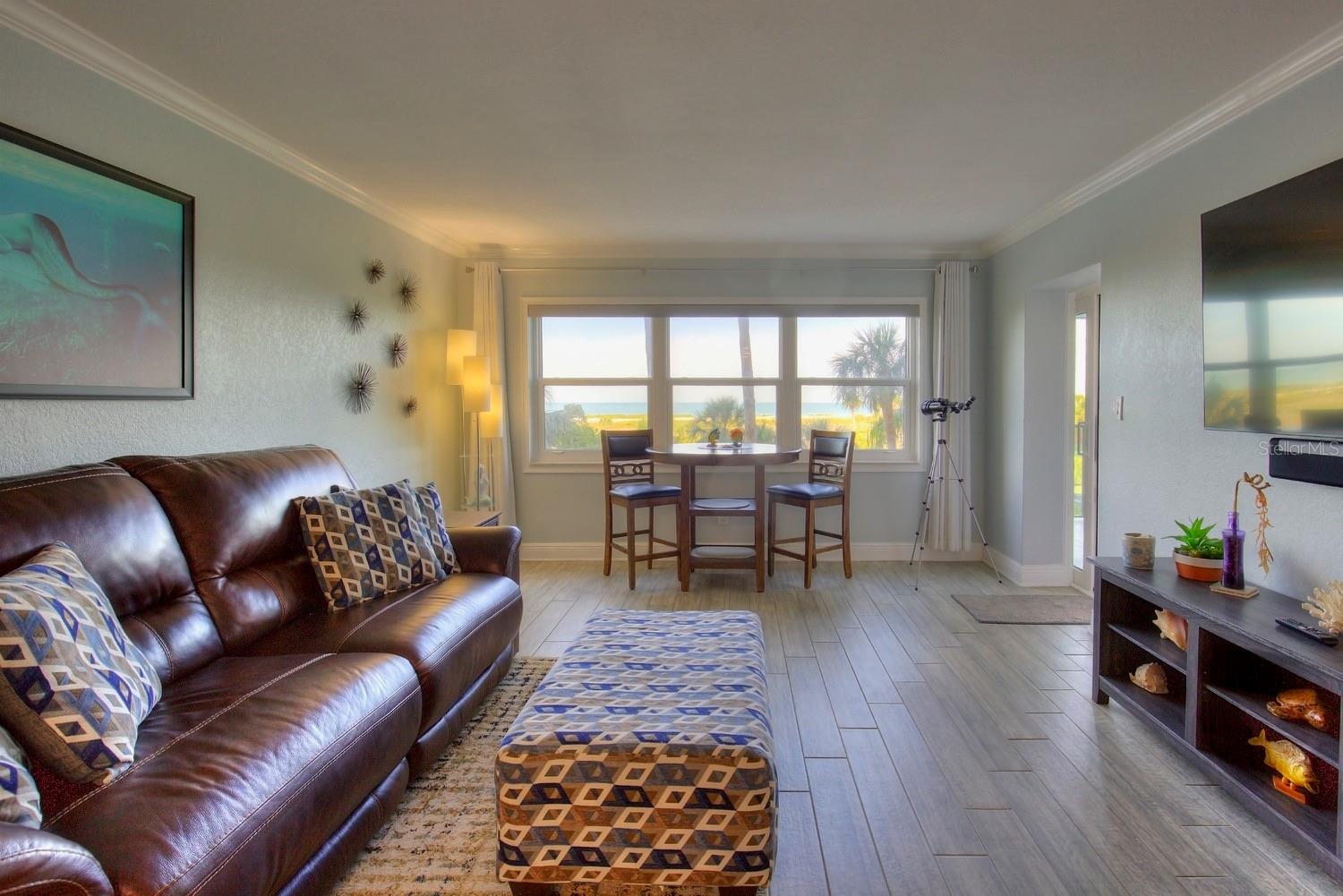 LANDMARK TOWERS 1 - Residential