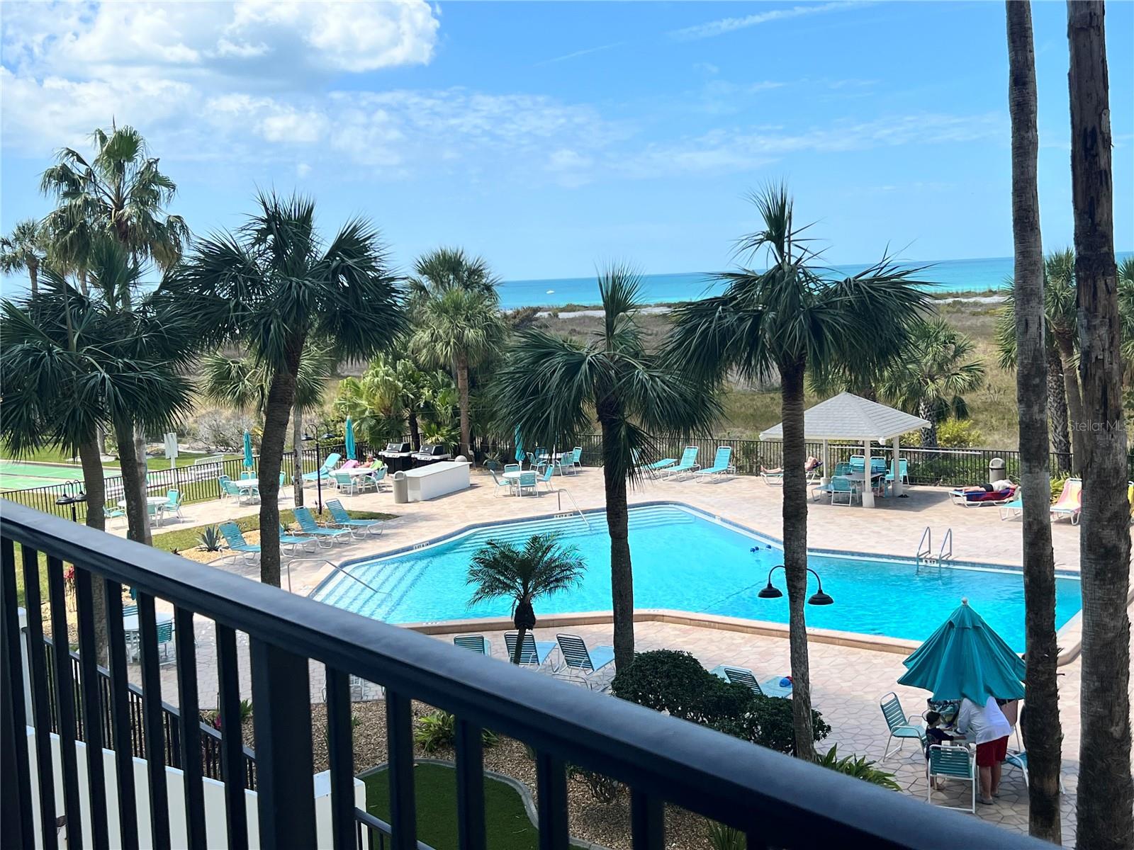 LANDMARK TOWERS 1 - Residential