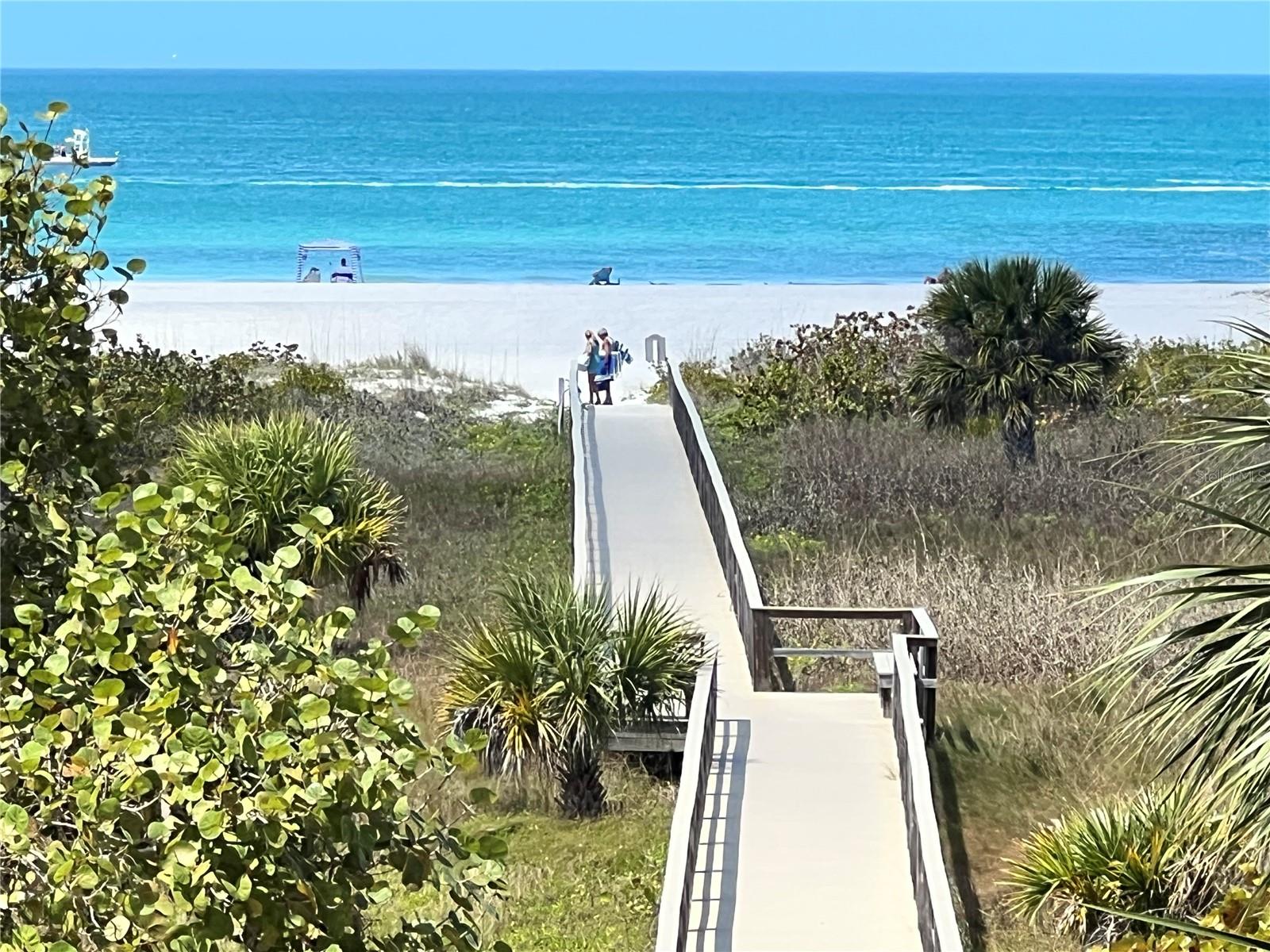 LANDMARK TOWERS 1 - Residential