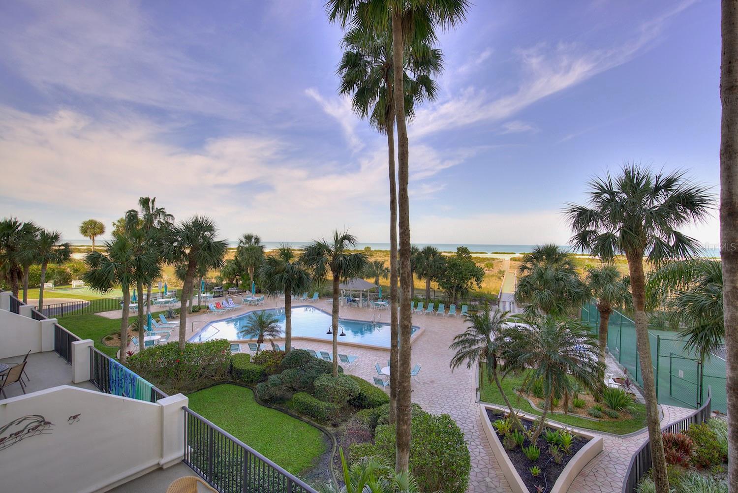 LANDMARK TOWERS 1 - Residential