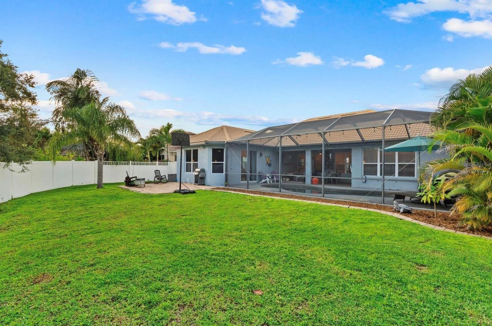 VILLAGES/PINE TREE SPRUCE PINE - Residential Lease