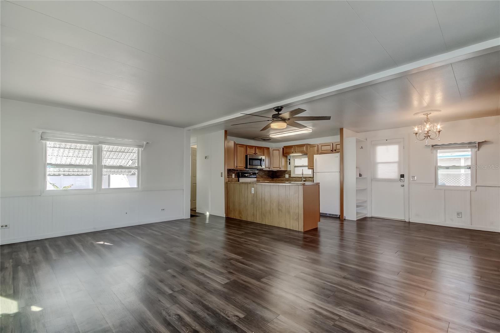 TARPON SHORES MOBILE HOME VILLAGE UNREC - Residential