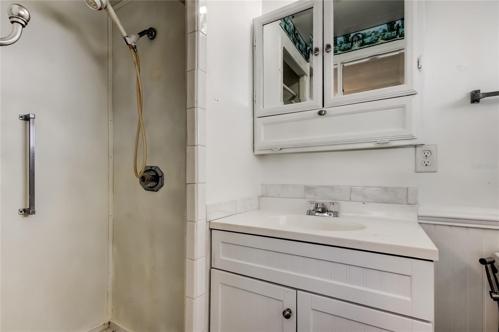 TARPON SHORES MOBILE HOME VILLAGE UNREC - Residential