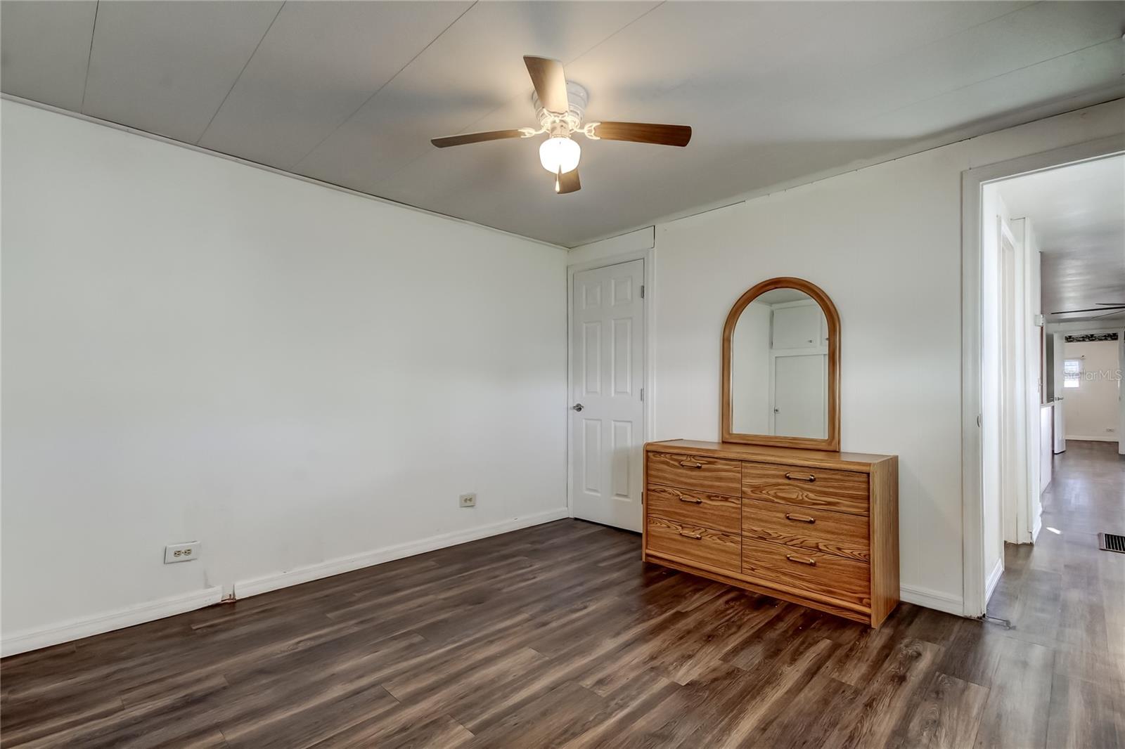 TARPON SHORES MOBILE HOME VILLAGE UNREC - Residential