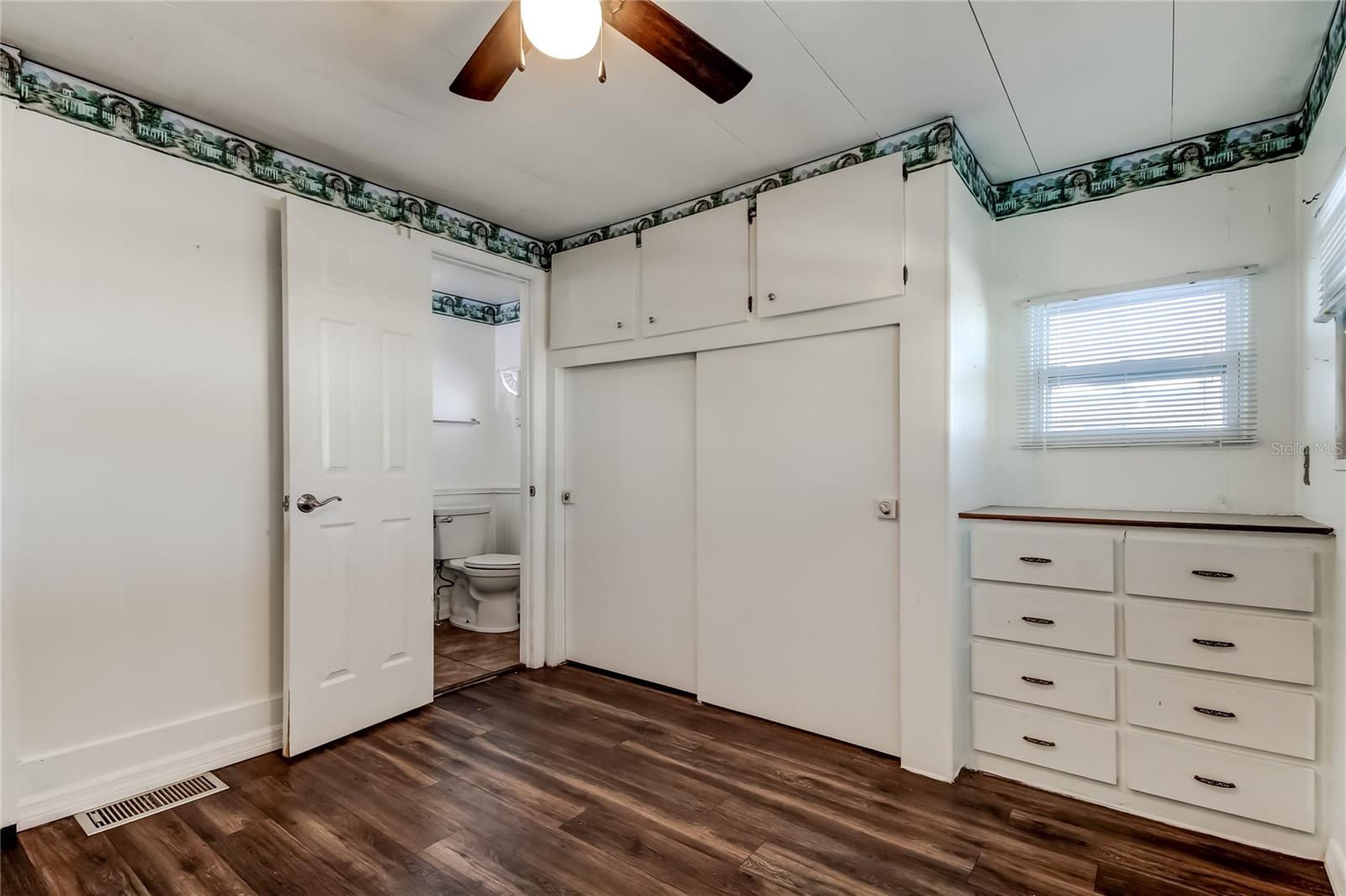 TARPON SHORES MOBILE HOME VILLAGE UNREC - Residential