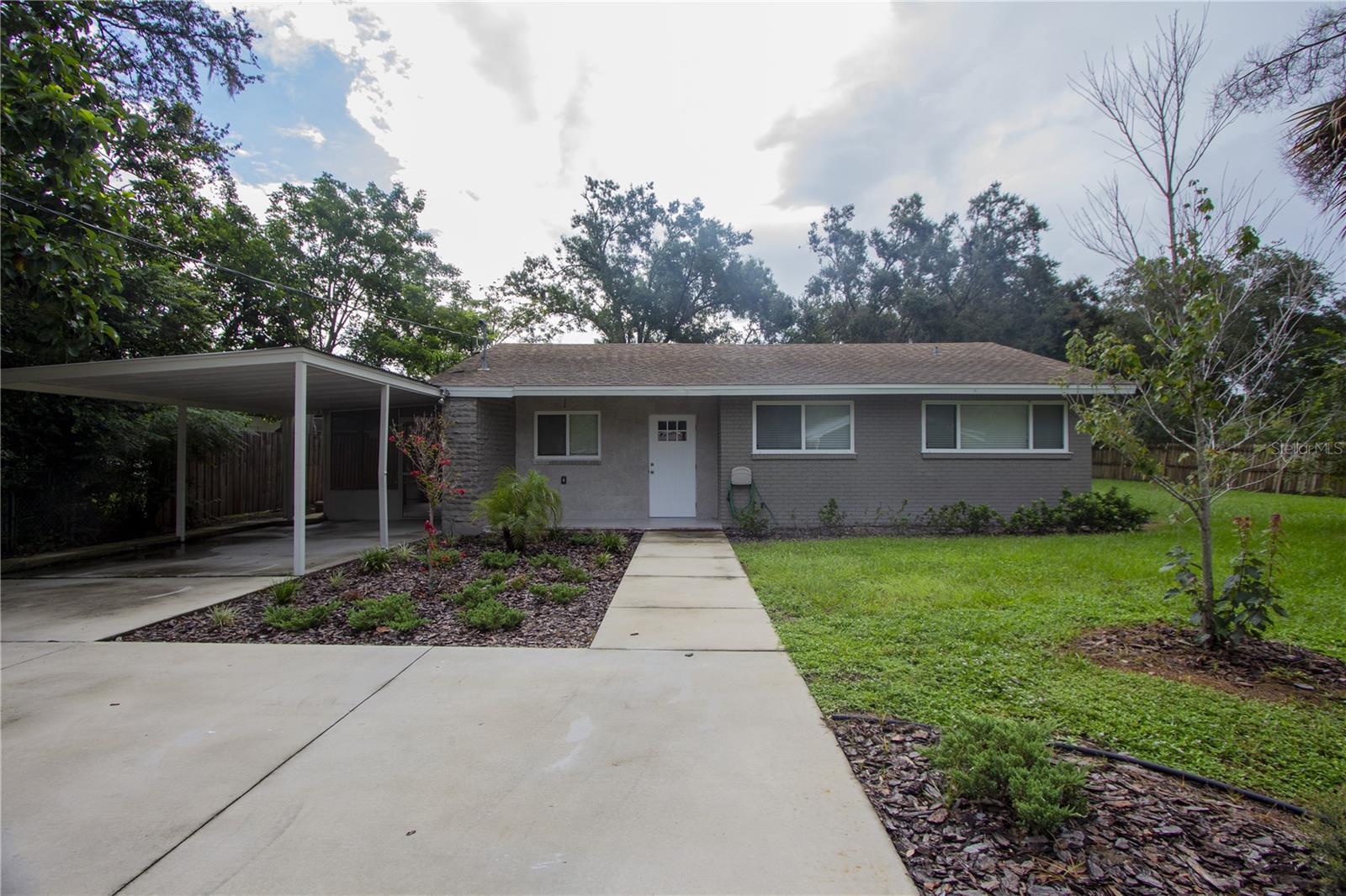 Step into modern comfort with this beautifully renovated home featuring brand-new cabinets, appliances, and stylish finishes throughout. Both bathrooms have been completely updated with stunning new showers, adding a touch of luxury to everyday living. Enjoy the Florida lifestyle with a side porch and outdoor kitchen, a spacious enclosed screened porch, and a large backyard with a cozy fire pit – perfect for entertaining or relaxing evenings. A large storage shed provides plenty of extra space. Conveniently located just minutes from I-275, Downtown Tampa, and all the shopping, dining, and entertainment Tampa has.
Utilities included for hassle-free living!