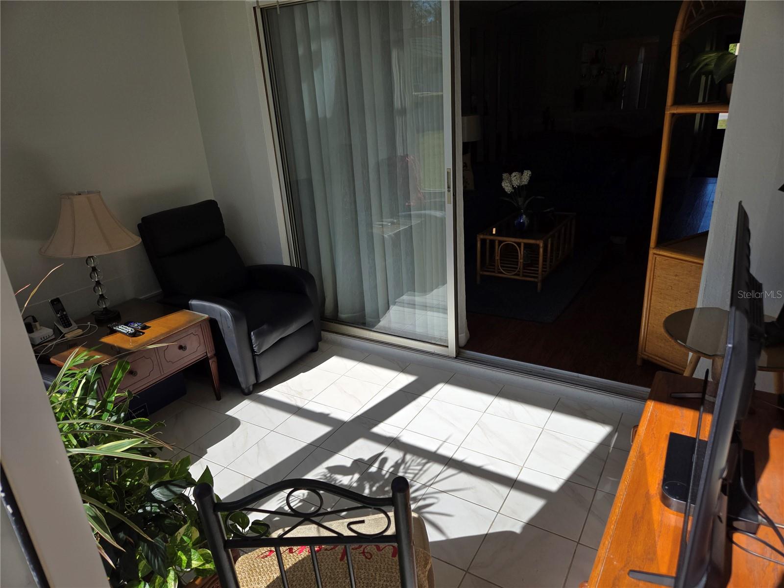 LAKES VILLAS CONDO I - Residential