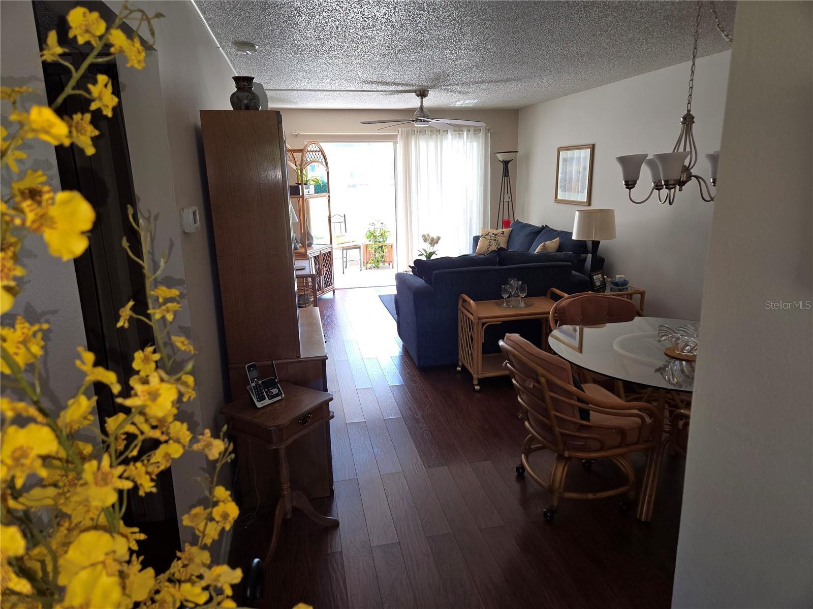 LAKES VILLAS CONDO I - Residential