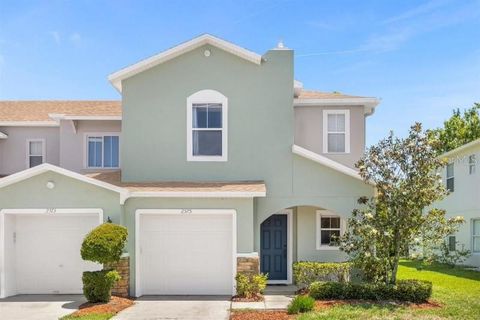 Photo of 2575 Aventurine Street, Kissimmee, FL 34744 (MLS # S5123853)