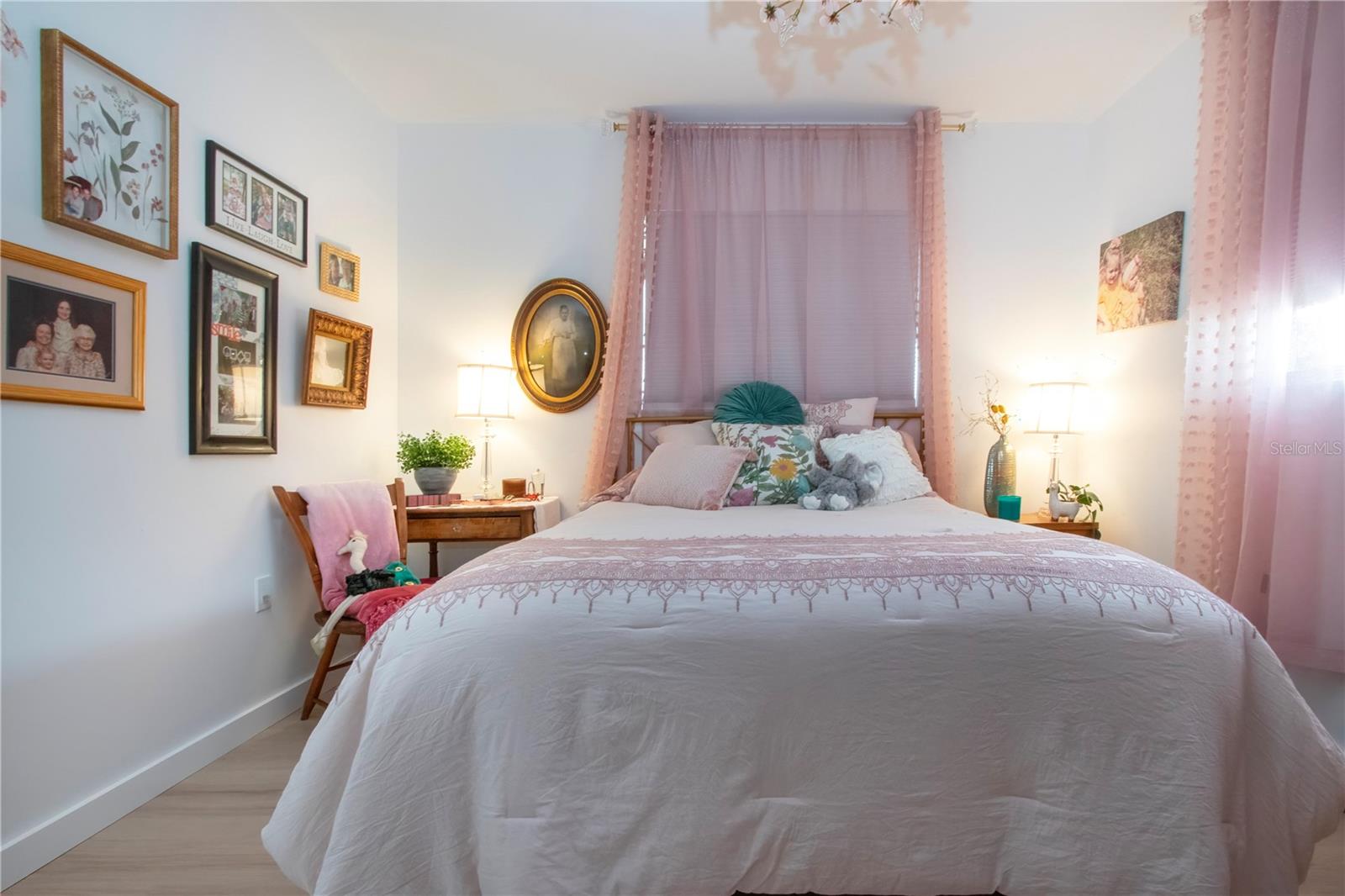 RIVER ISLES - Residential