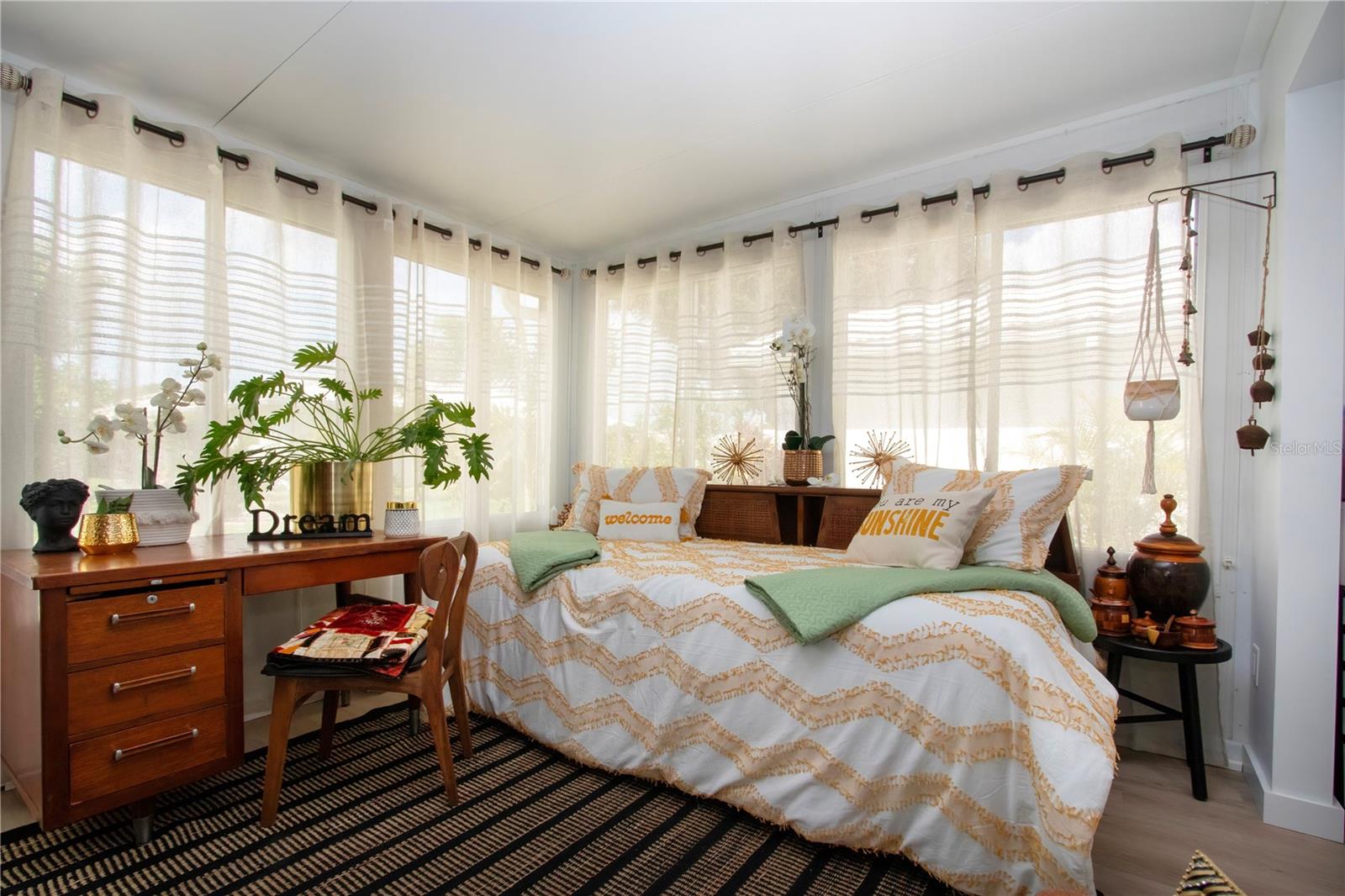 RIVER ISLES - Residential