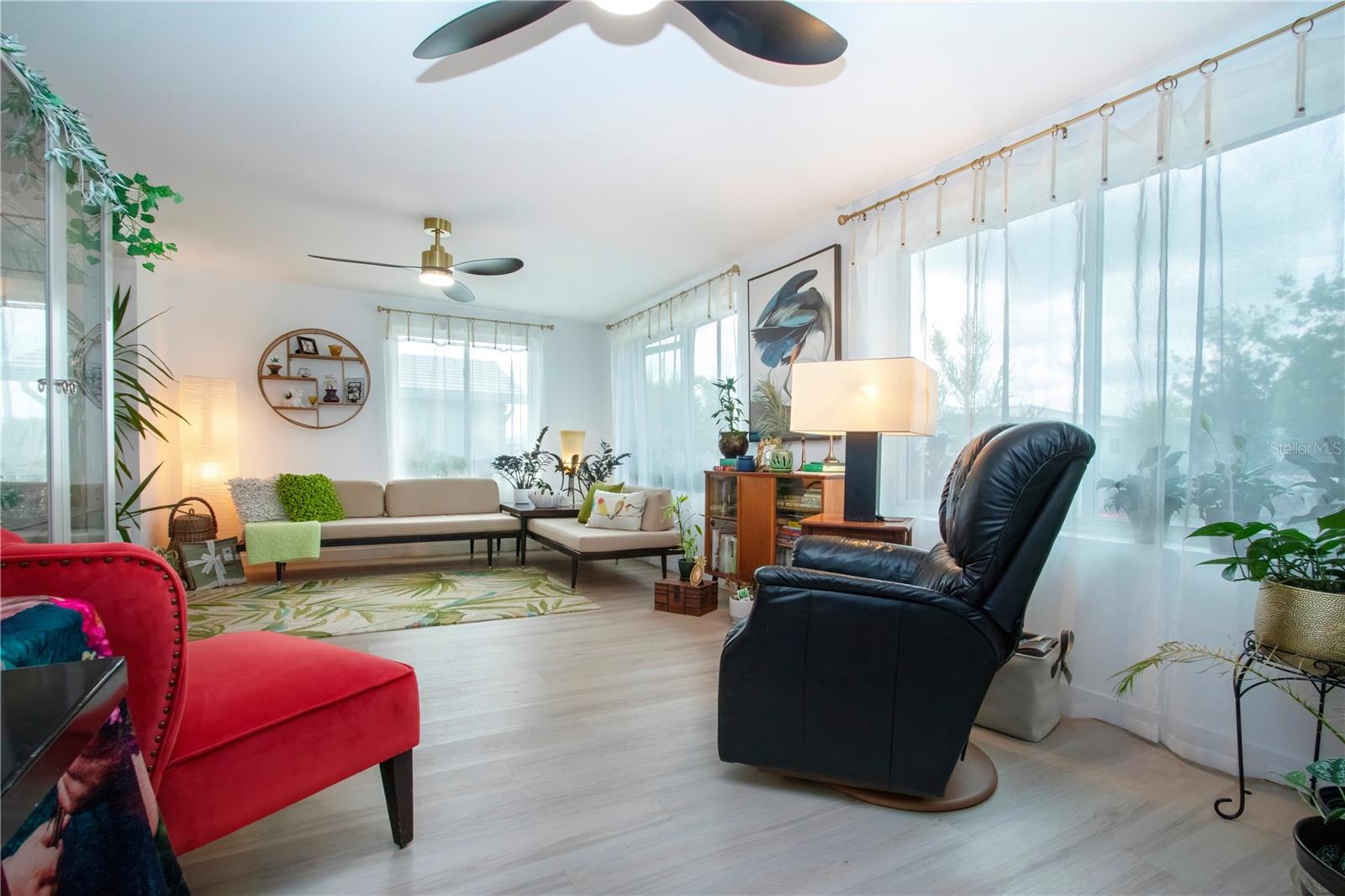 RIVER ISLES - Residential