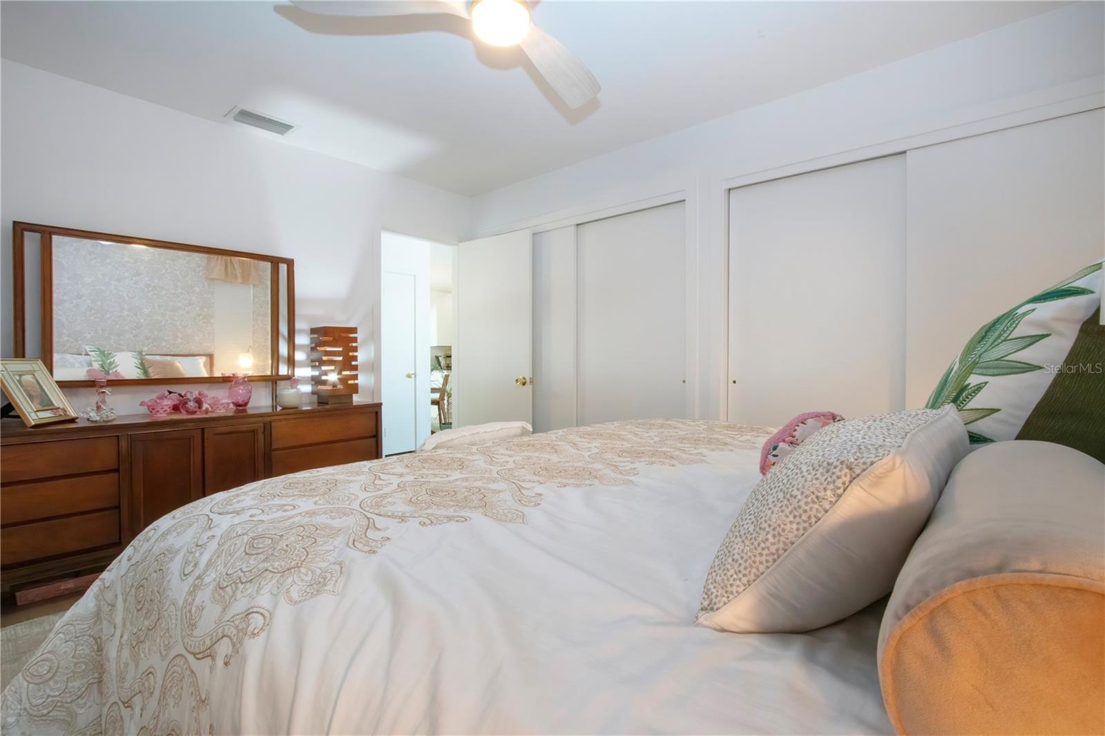 RIVER ISLES - Residential