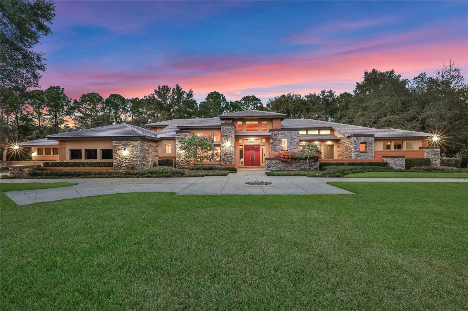3498 OAK KNOLL POINT