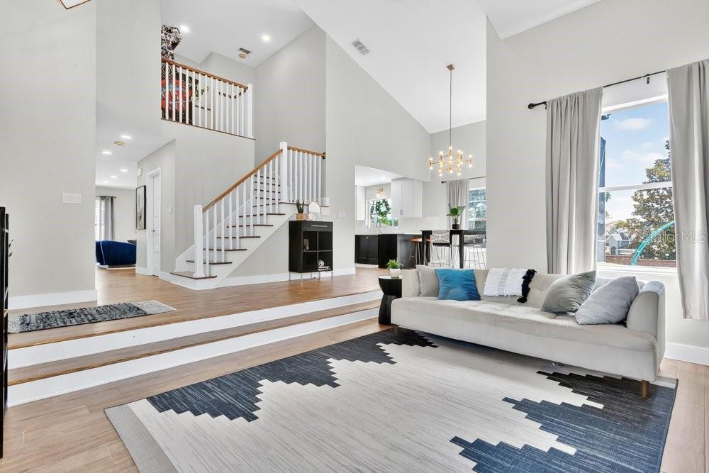 HILLS OF LAKE MARY PH 1 - Residential
