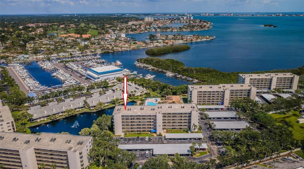 Photo of 1324 Pasadena Avenue S #605, St Petersburg, FL 33707 (MLS # TB8536106)