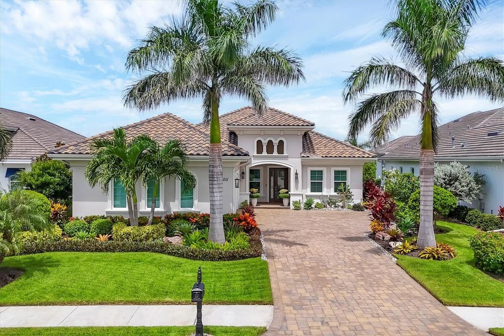 Photo of 17011 Verona Place, Lakewood Ranch, FL 34202 (MLS # A4664414)