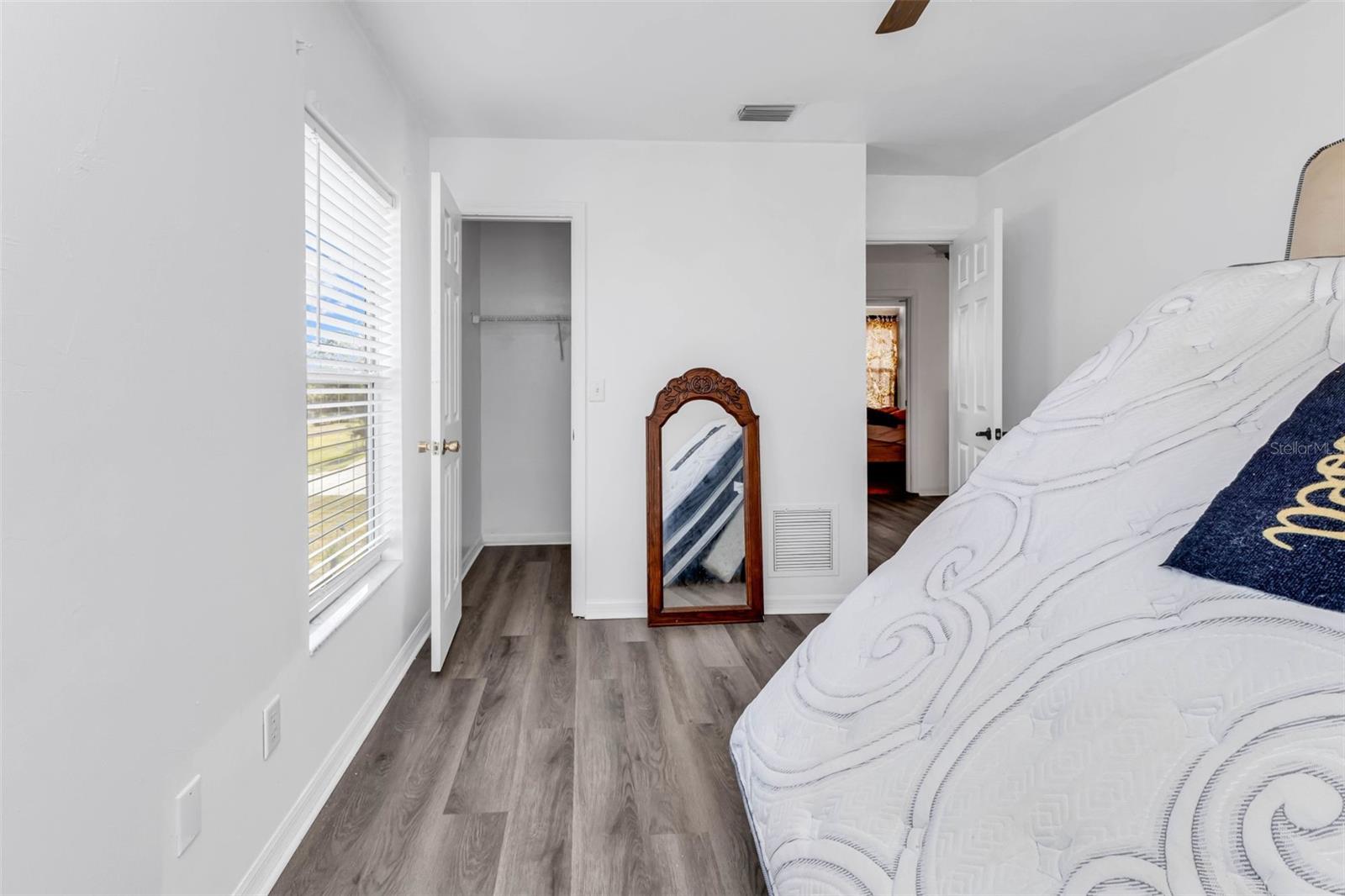 PUNTA GORDA ISLES SEC 16 - Residential