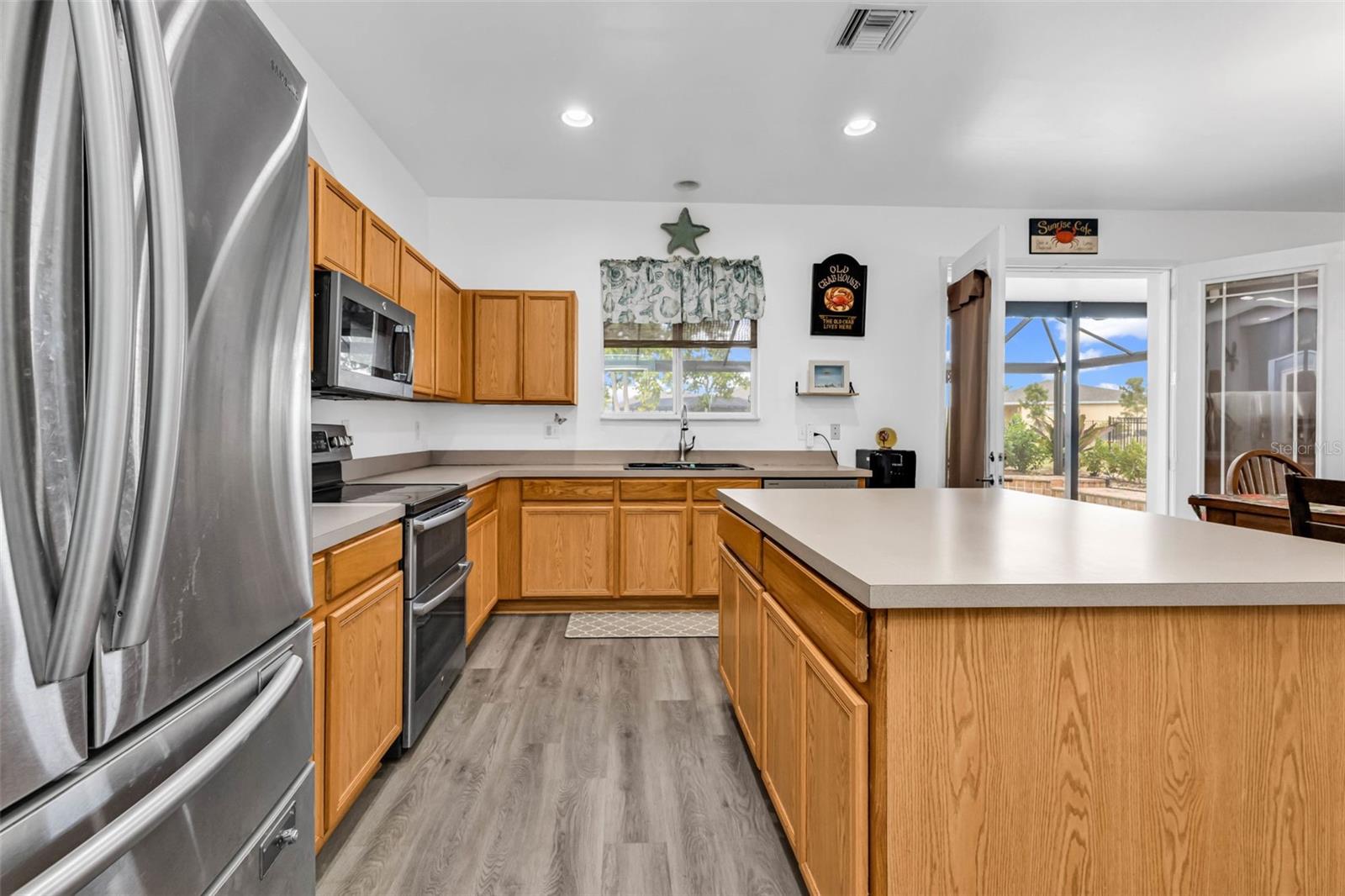 PUNTA GORDA ISLES SEC 16 - Residential