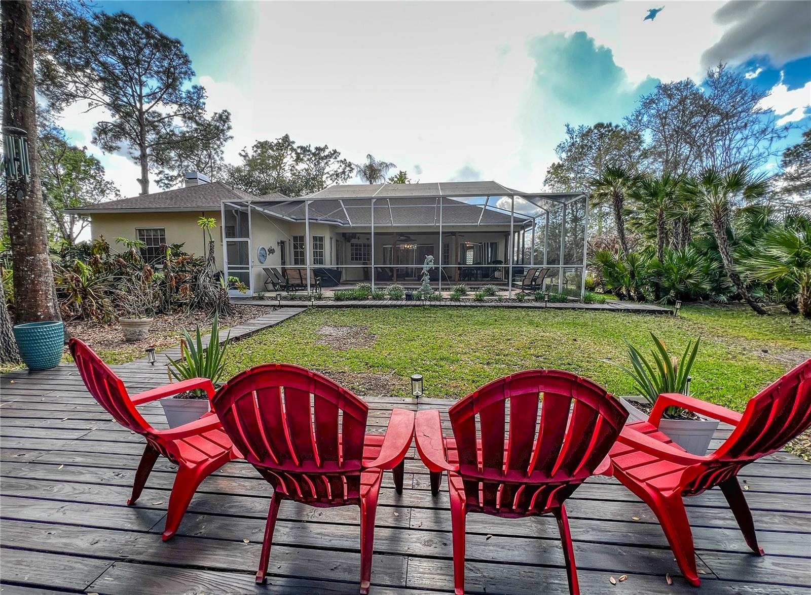 HOMESTEADS SADDLEWOOD - Residential