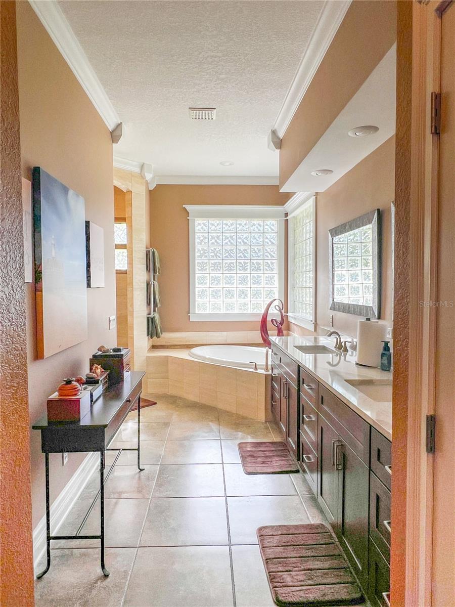 HOMESTEADS SADDLEWOOD - Residential