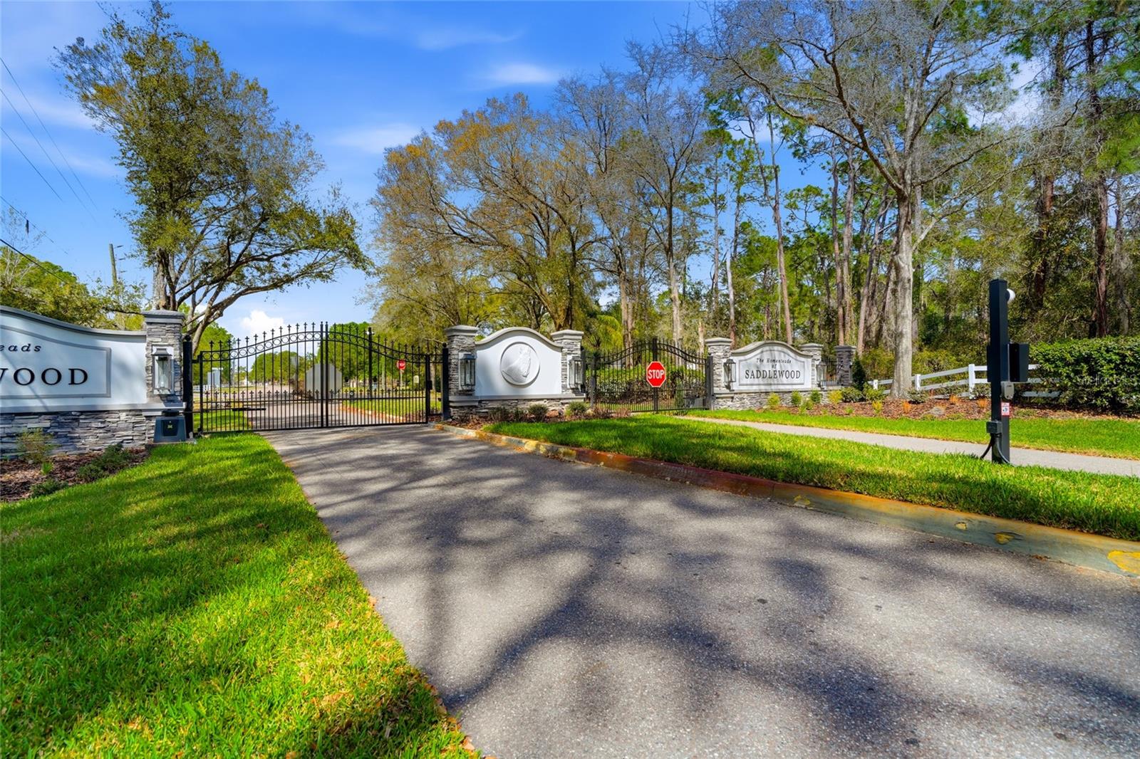 HOMESTEADS SADDLEWOOD - Residential