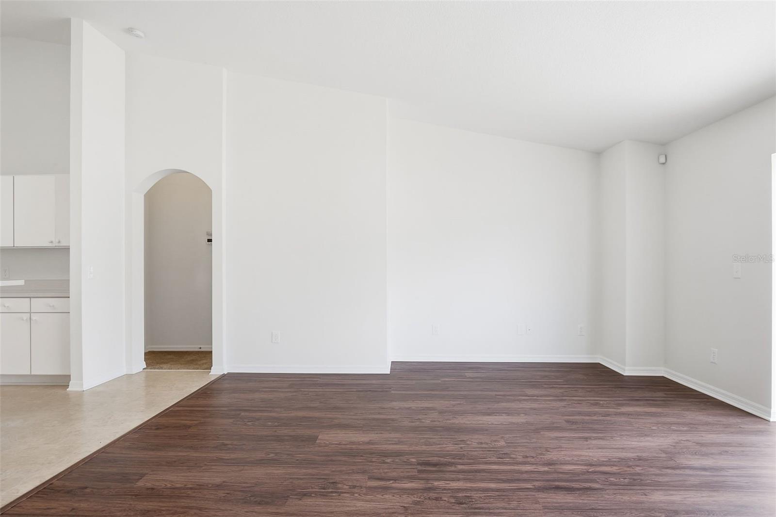 NEW RIVER LAKES PH C2 - Residential