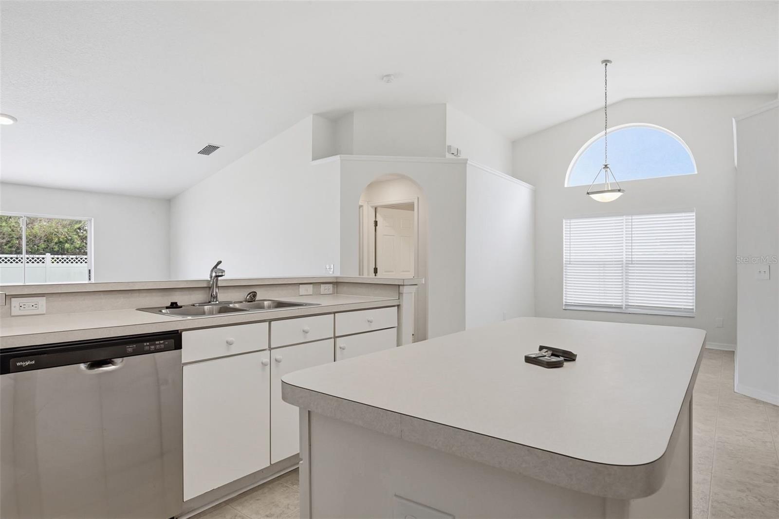 NEW RIVER LAKES PH C2 - Residential