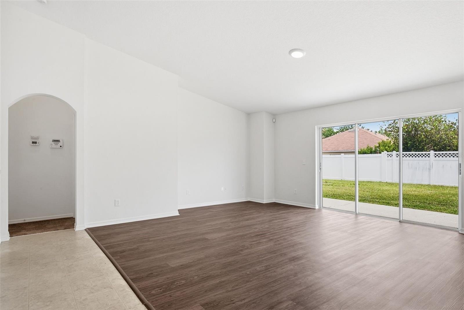 NEW RIVER LAKES PH C2 - Residential