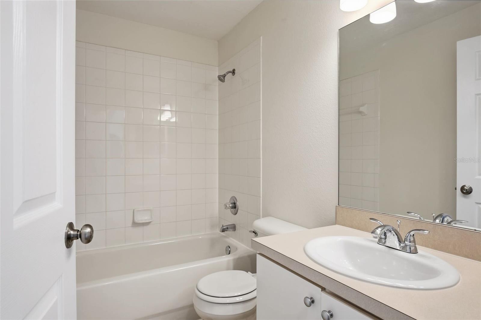 NEW RIVER LAKES PH C2 - Residential
