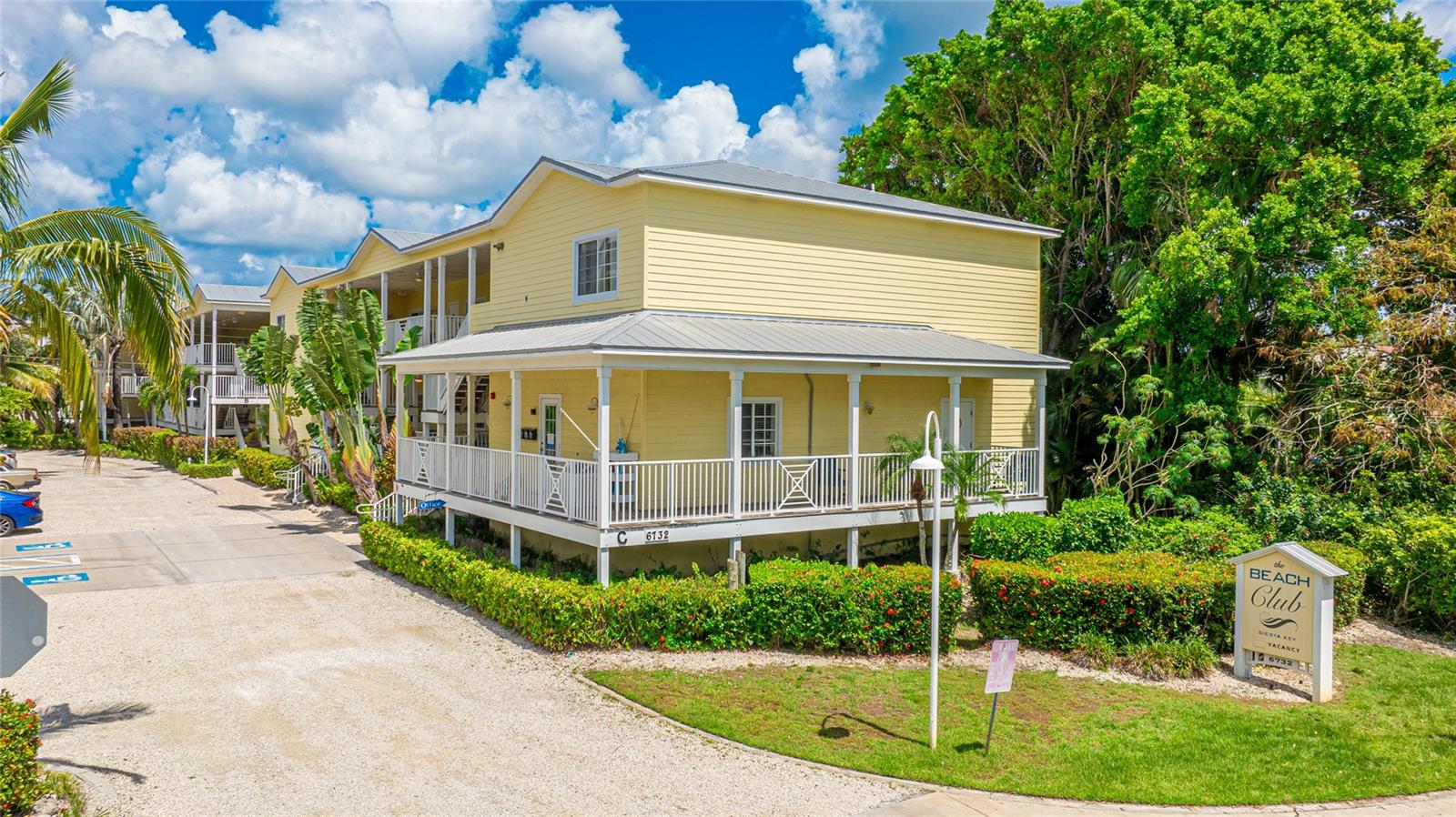 Welcome to Beach Club at Siesta Key, where an unbeatable investment opportunity awaits just steps from the world-renowned Siesta Key Beach. This charming 1-bedroom, 1-bathroom first-floor condo is the ideal blend of personal escape and income-generating property, boasting a successful history in short-term rentals.
As you step inside this fully furnished, turnkey unit, you’re greeted by an open living area is perfect for relaxation, featuring a TV for entertainment, while the kitchen comes equipped with stainless steel appliances. An in-unit washer and dryer add to the convenience, making longer stays comfortable and stress-free.
The on-site professional management team handles all the details, from bookings to maintenance, giving owners peace of mind and ensuring that guests have a seamless experience. The property offers desirable amenities, including a heated pool, a soothing hot tub, complimentary Wi-Fi, and beach chairs and umbrellas for enjoying sun-soaked days by the ocean.
Positioned mid-island and close to the Stickney Point Bridge, this condo provides easy access to all that Siesta Key has to offer. Whether it’s the thrill of parasailing, exploring scenic biking trails, or paddling through tranquil waters on a kayak, adventure is always nearby. When it’s time to unwind, the vibrant Siesta Key Village offers an array of shopping, dining, and entertainment options, making this the perfect spot for a coastal getaway.