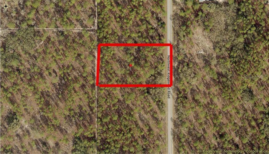 RAINBOW LAKES ESTATE - Land
