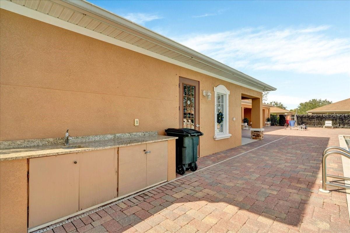 VENTURA VILLAGE - Residential