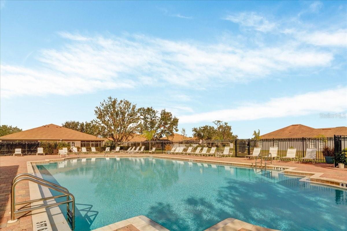 VENTURA VILLAGE - Residential
