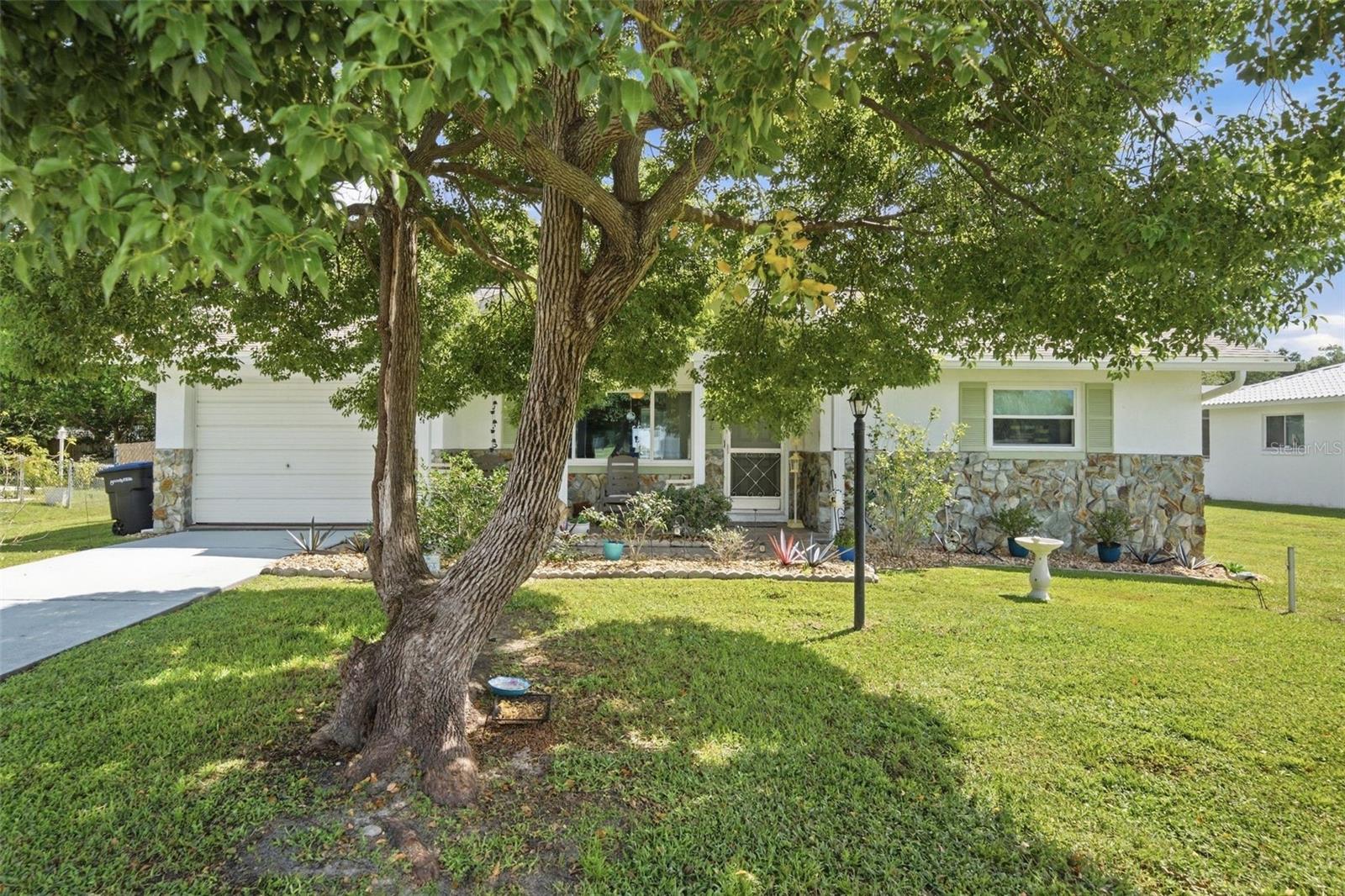 3103 N WOOLFLOWER TERRACE