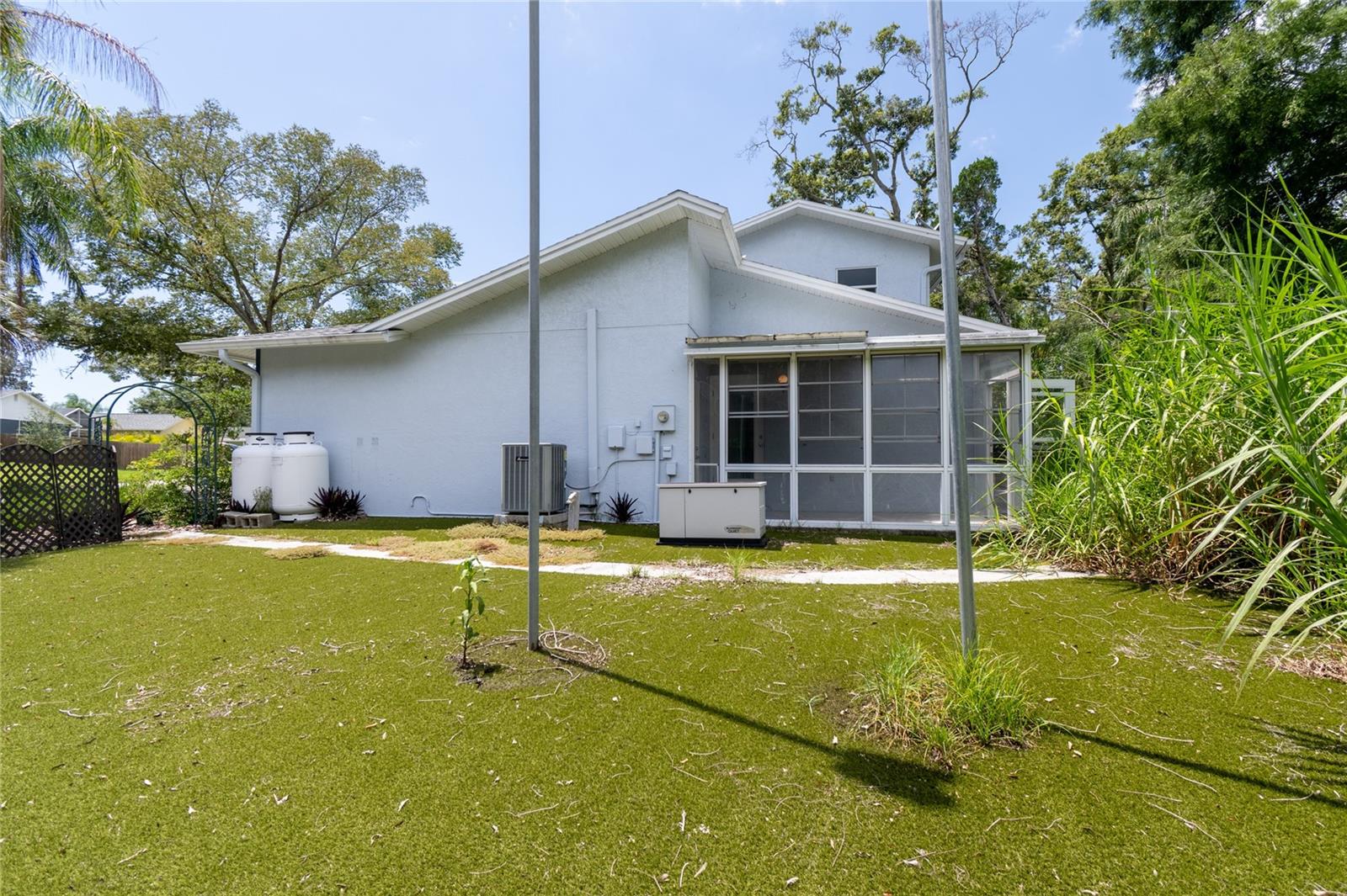 NORTH BAY HILLS - Residential