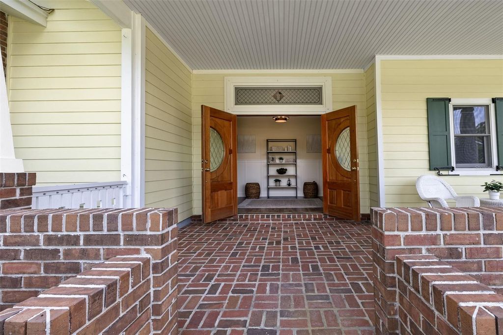 Photo of 2501 Rustic Oaks Drive, Lutz, FL 33559 (MLS # TB8321360)