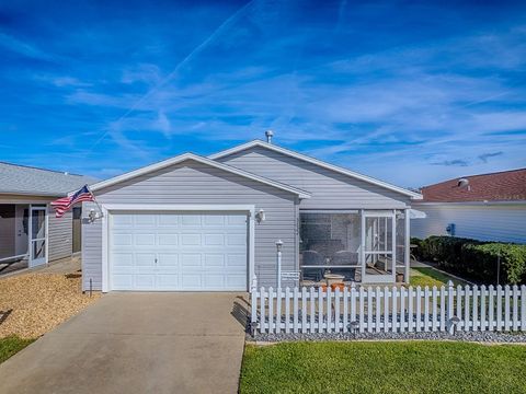 Photo of 3622 Cambria Circle, The Villages, FL 32162 (MLS # G5106041)